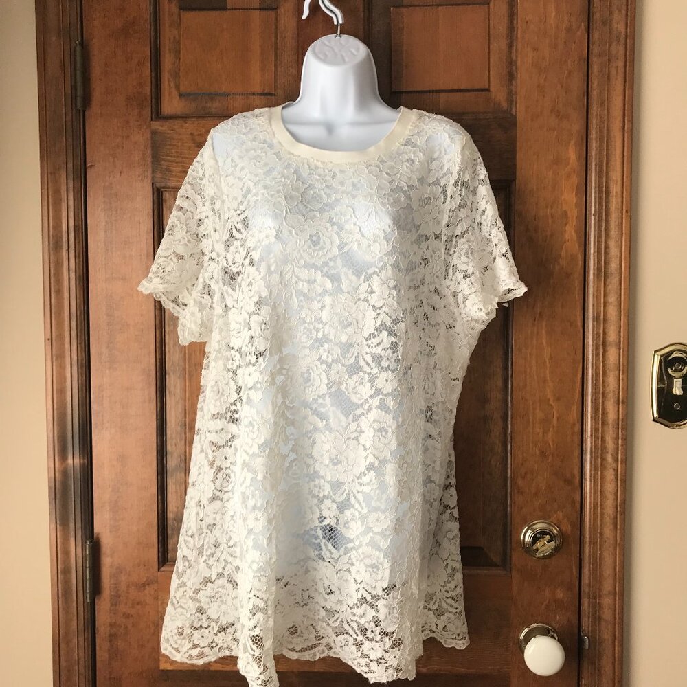 City Chic White Lace Top Size L/20